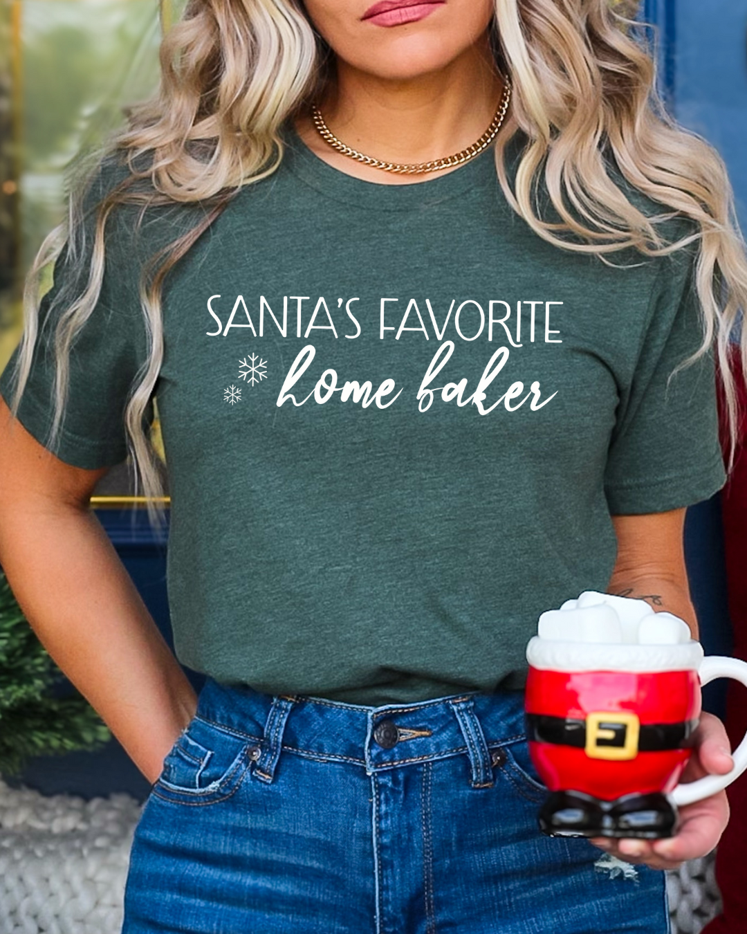 Santa's Favorite Home Baker Unisex Tee