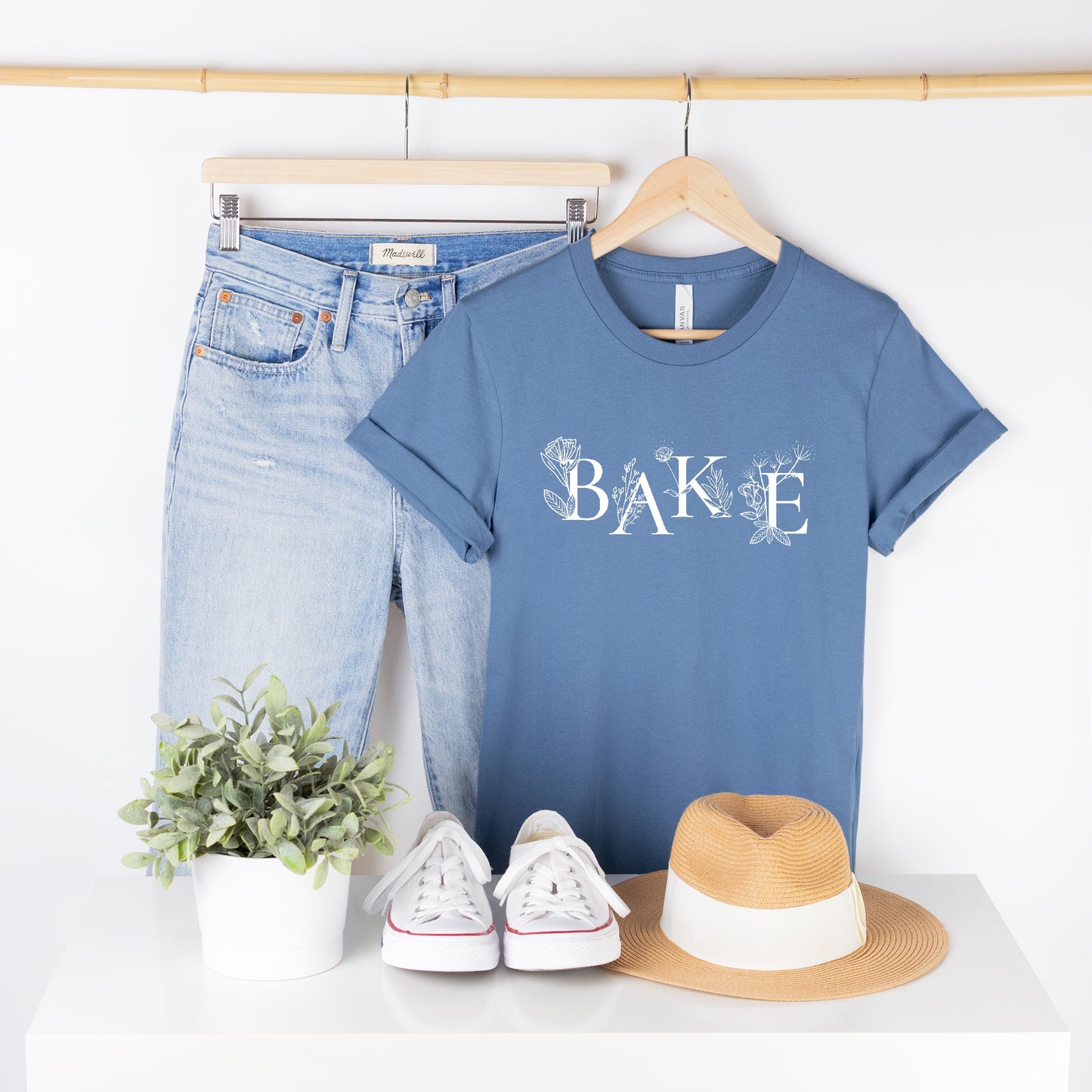 Bake Botanicals Unisex Tee