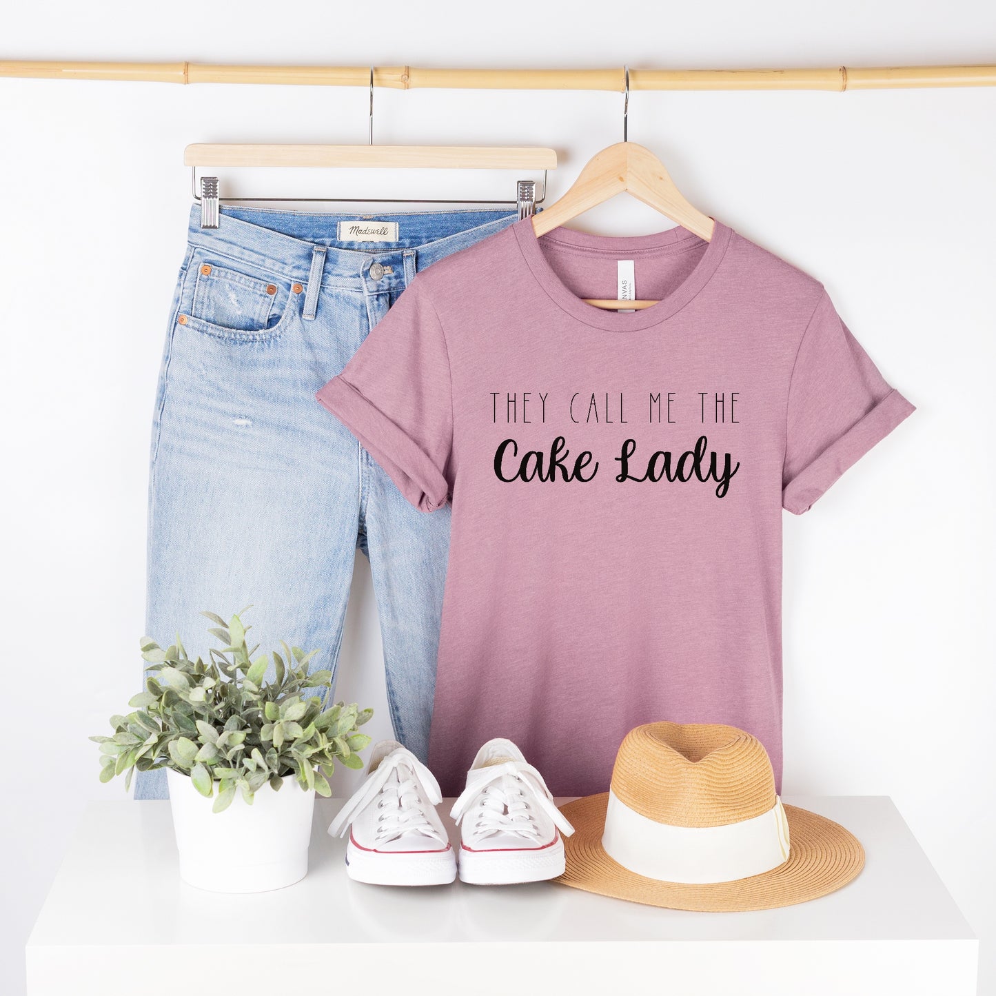 Cake Lady - Unisex Tee