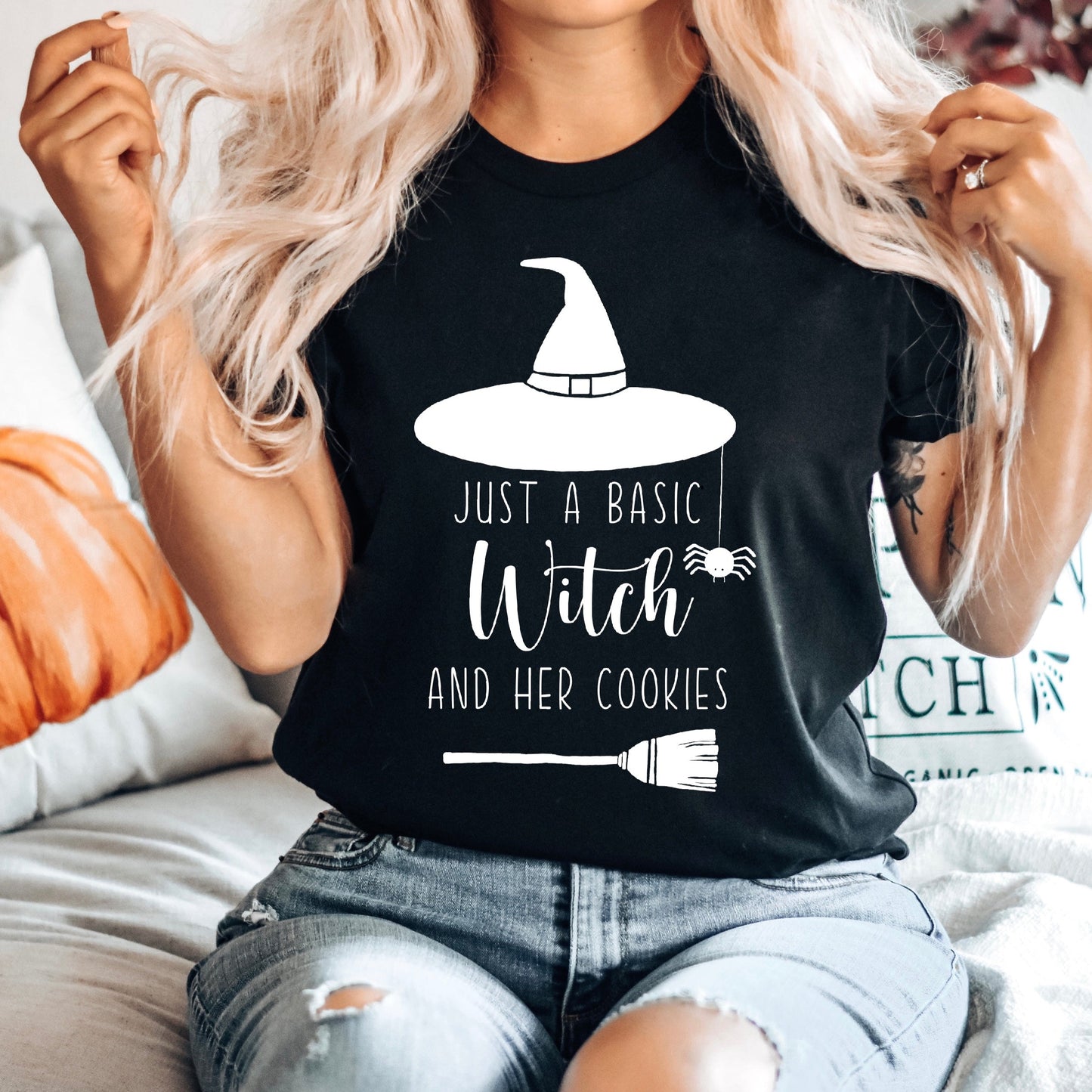 Basic Witch - Unisex Tee
